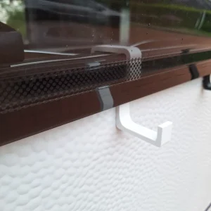Gancio per finestra camper